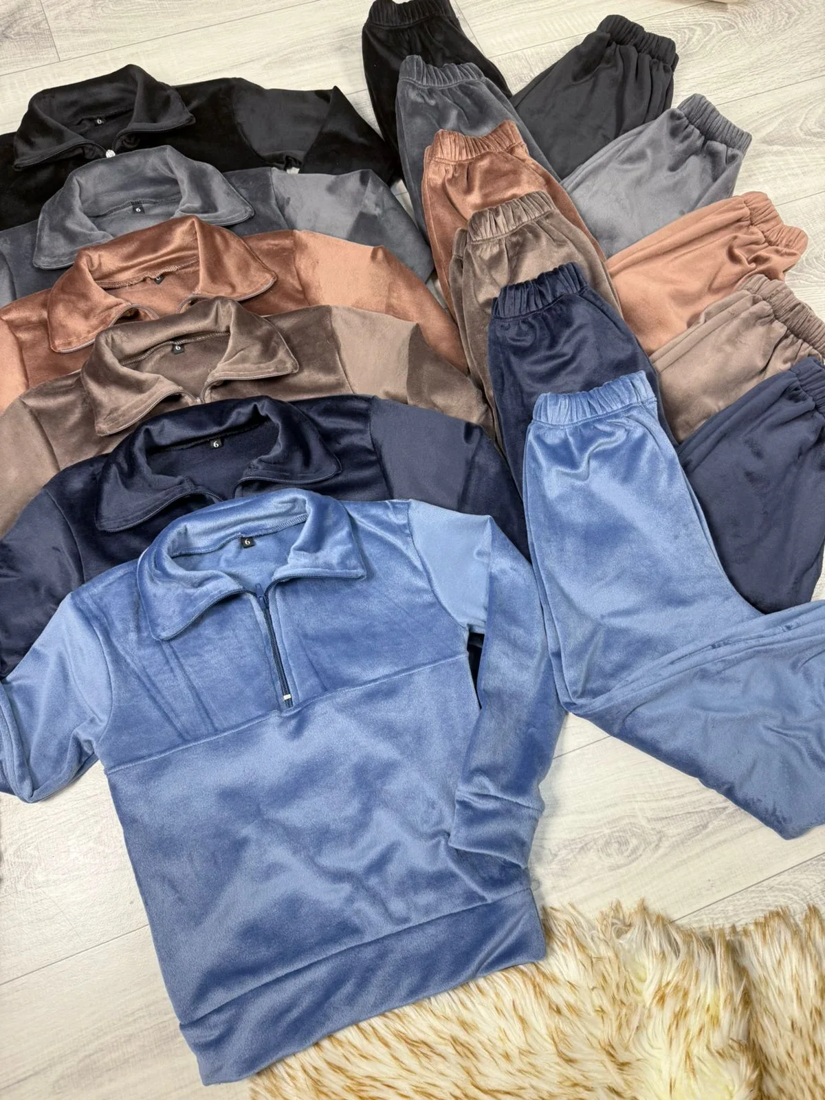 Alternative view of ❄️ CONJUNTO TEO X CURVA