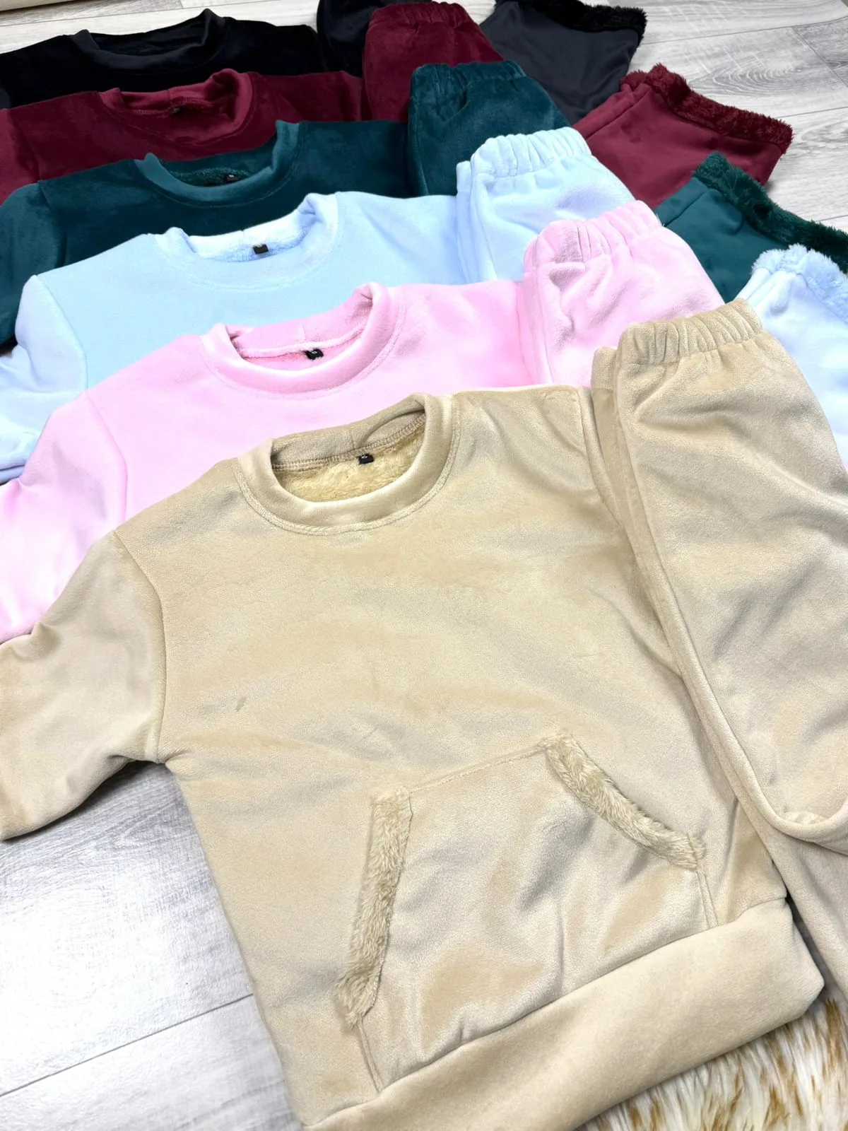 Alternative view of ❄️ CONJUNTO ALEXA X CURVA