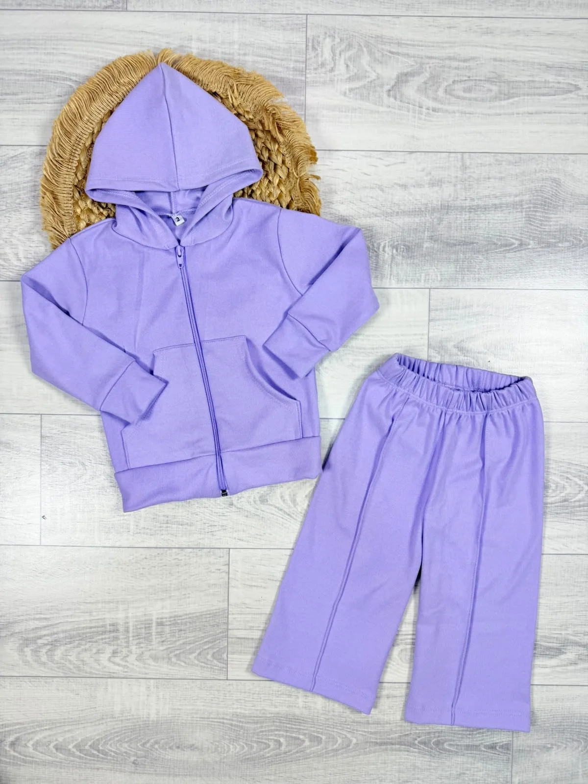 Alternative view of ❄️ *CONJUNTO EMMA X CURVA*