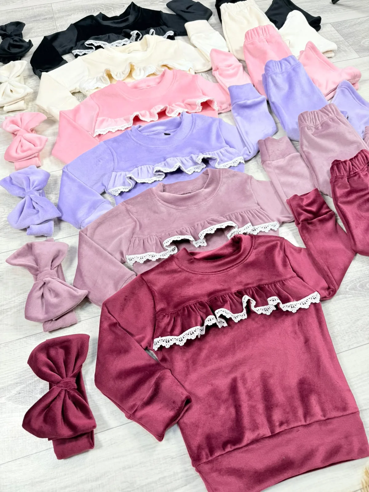 ❄️ *CONJUNTO EMILIA BB X CURVA*