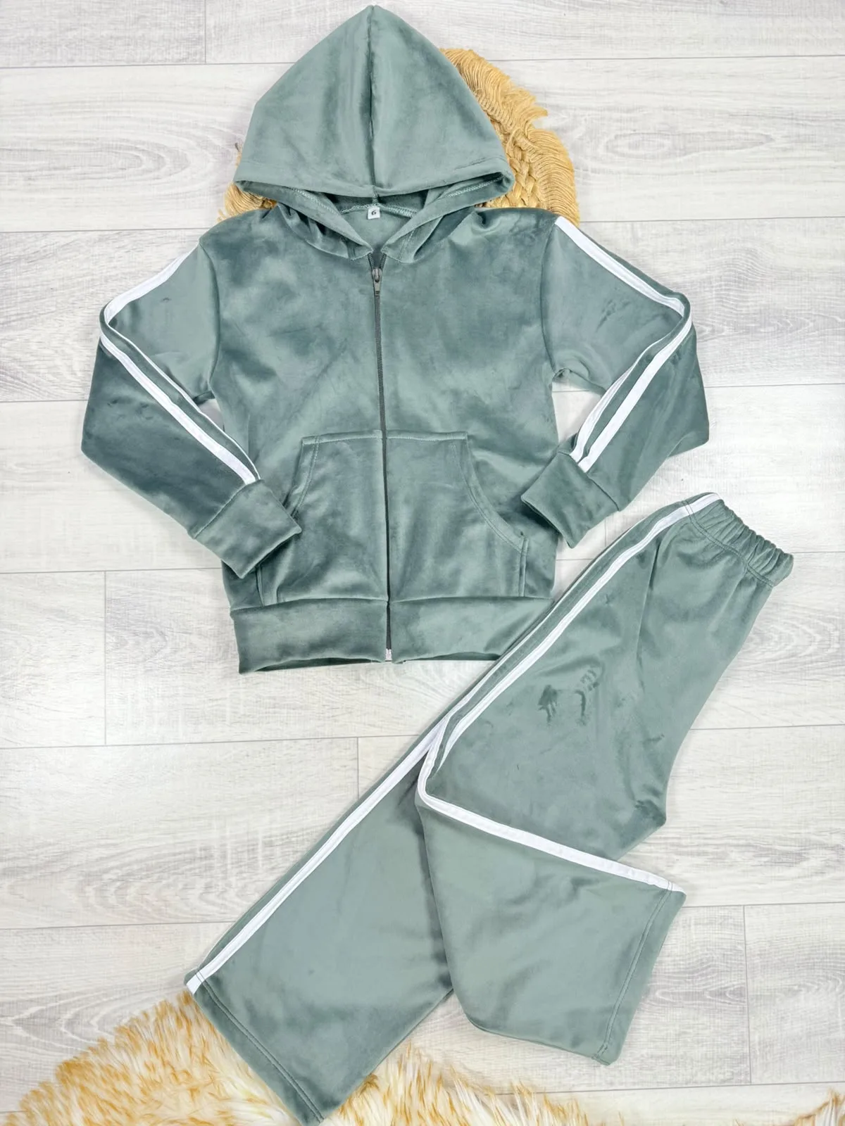 Alternative view of ❄️ CONJUNTO 2 RAYAS NIÑA